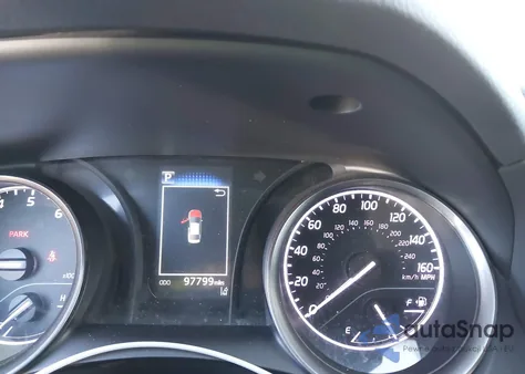 2021 Toyota Camry Se z USA, uszkodzony, nr VIN 4T1G11AK0MU585304